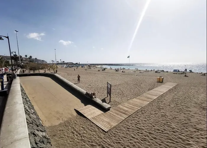 Апартаменти Arona Camison *