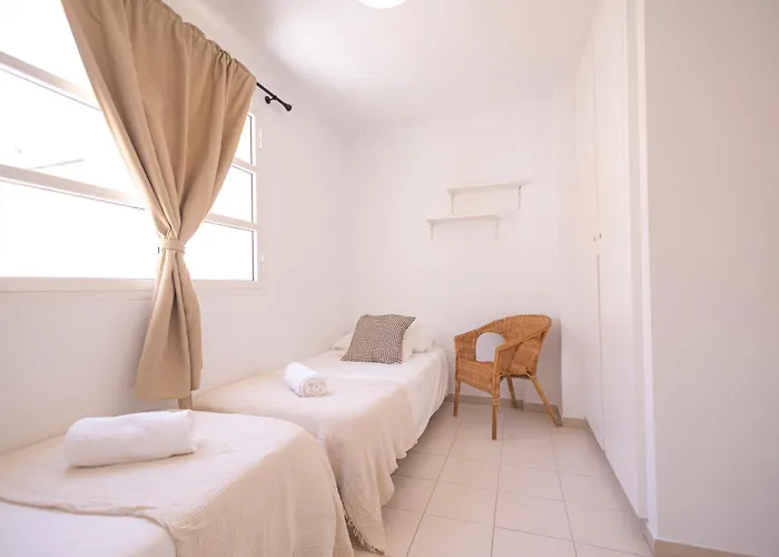 Arona Camison Плайя-де-лас-Амерікас