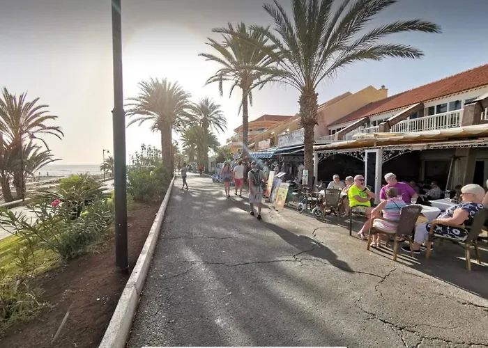 公寓 Arona Camison *