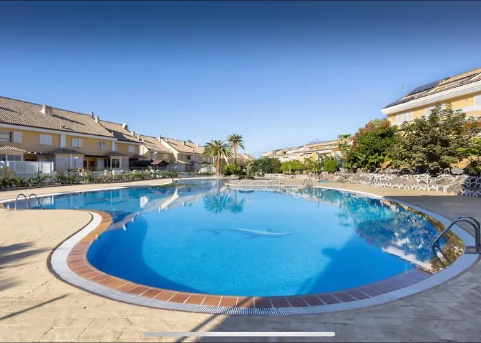 Arona Camison Apartmán *